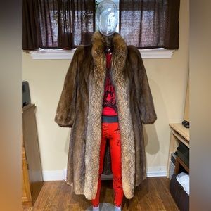 Christian Dior Mink fur coat with fox trim